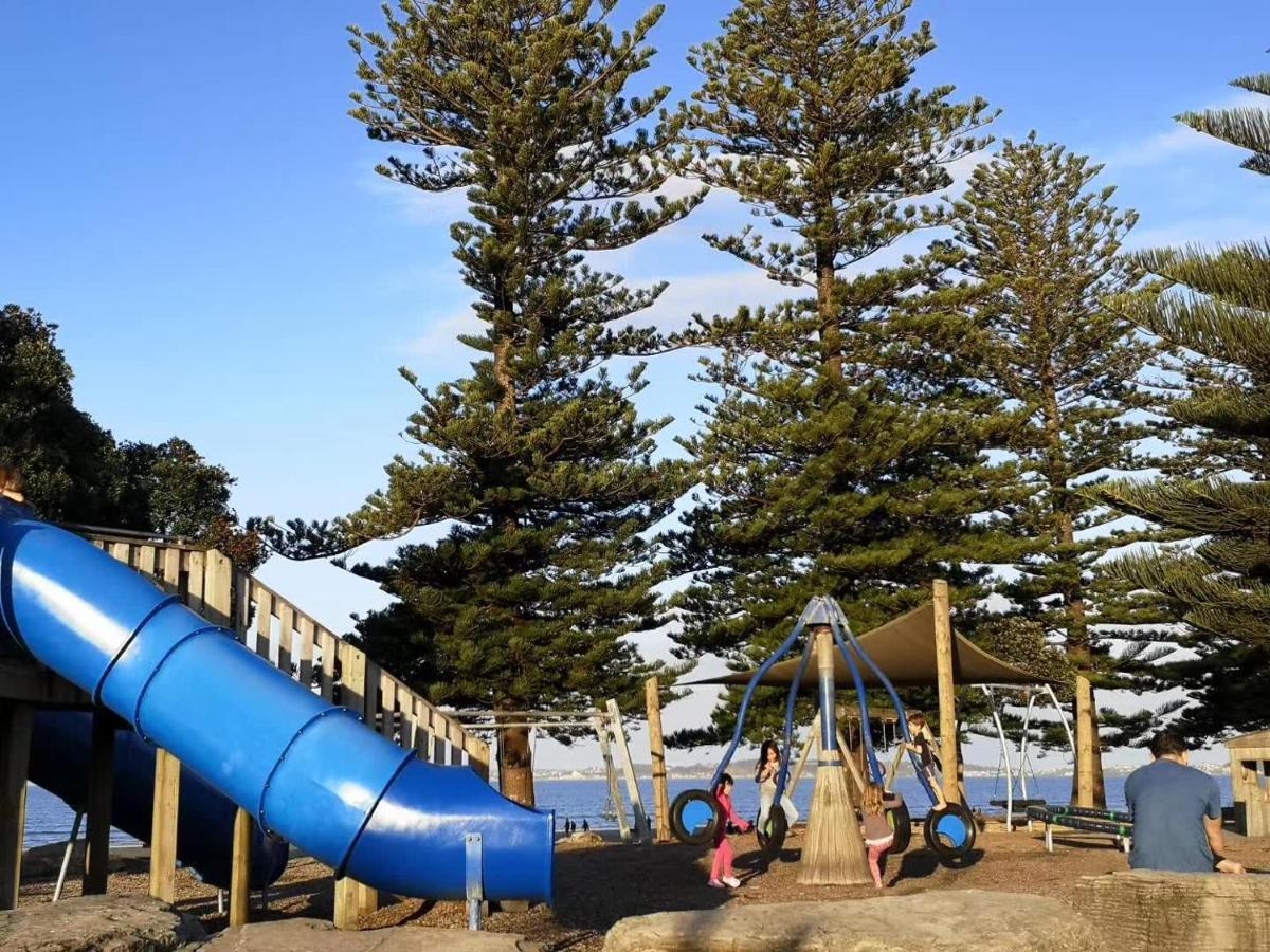 Orewa Lovely Cozy Home オークランド エクステリア 写真